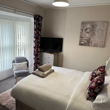 3 Bed Cozy Antrim Apartment With Great Views Dış mekan fotoğraf