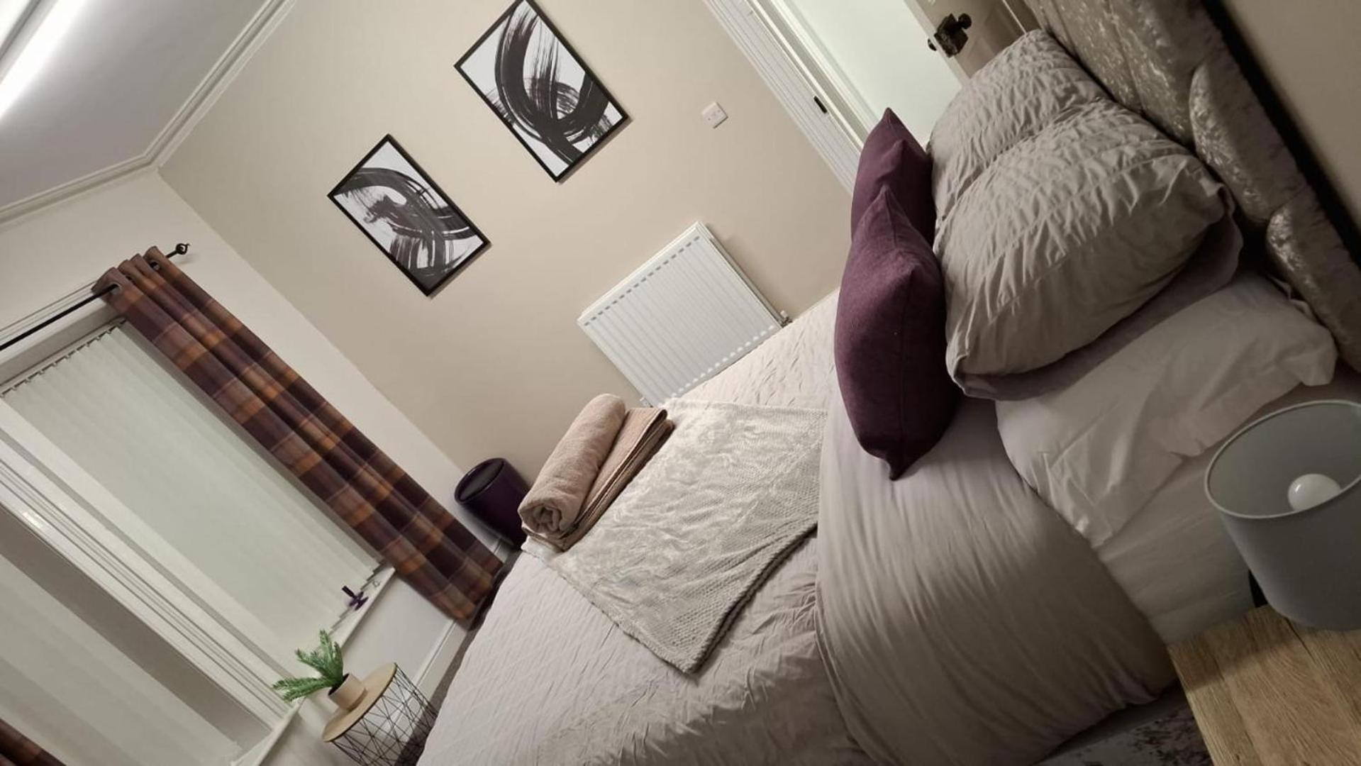 3 Bed Cozy Antrim Apartment With Great Views Dış mekan fotoğraf